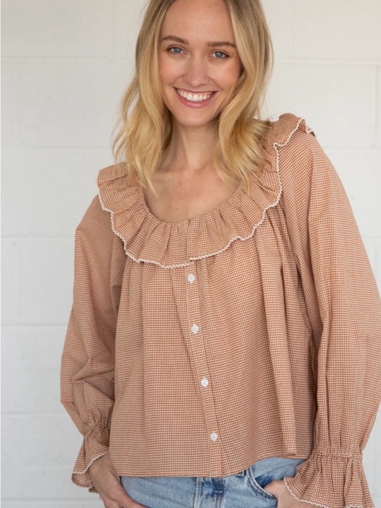 Things Between Tops - Things Between Teagan Blouse in Almond | Medium